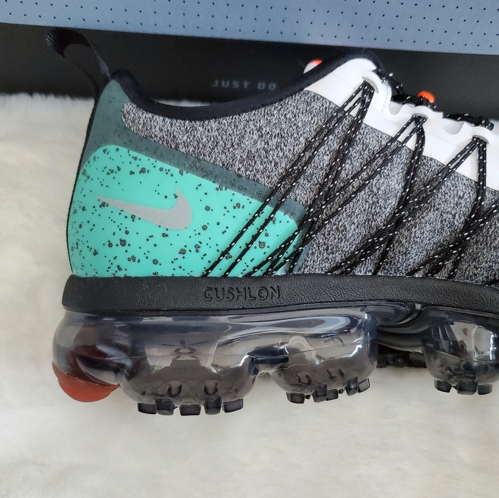 *** SOLD *** Nike Vapormax Run Utility NRG - Picture 7 of 8